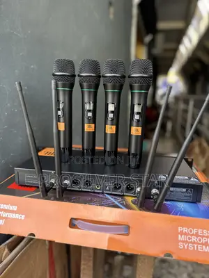 JBL VM4000 Professional Wireless Microphone System