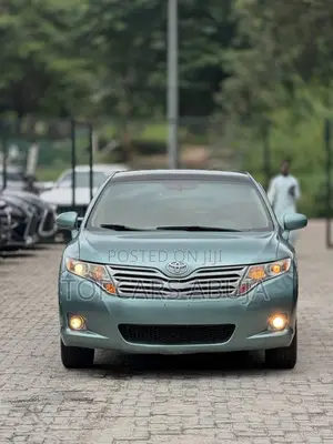 Toyota Venza 2010 Green