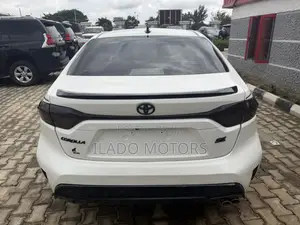 Toyota Corolla 2020 White
