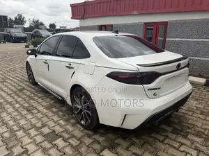 Toyota Corolla 2020 White