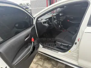 Toyota Corolla 2020 White