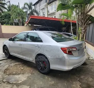 Toyota Camry 2012 Silver