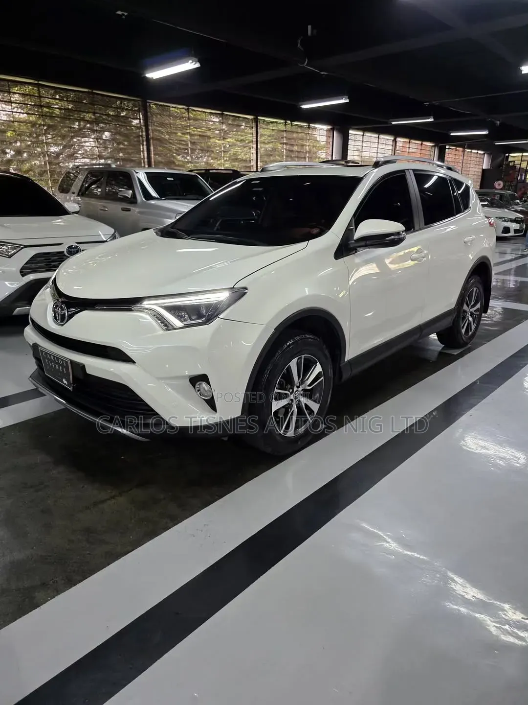 Toyota RAV4 2017 White