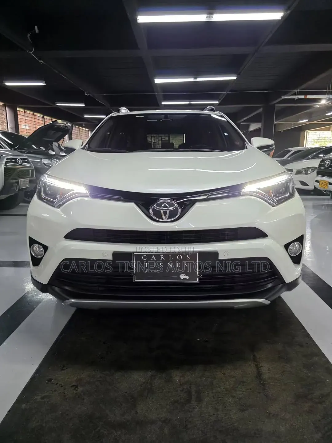Toyota RAV4 2017 White