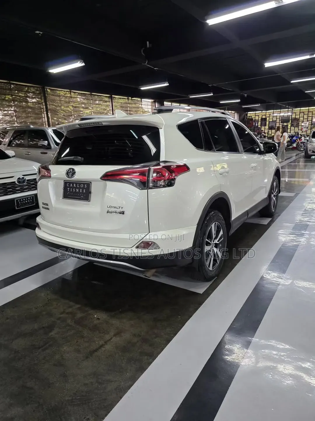 Toyota RAV4 2017 White