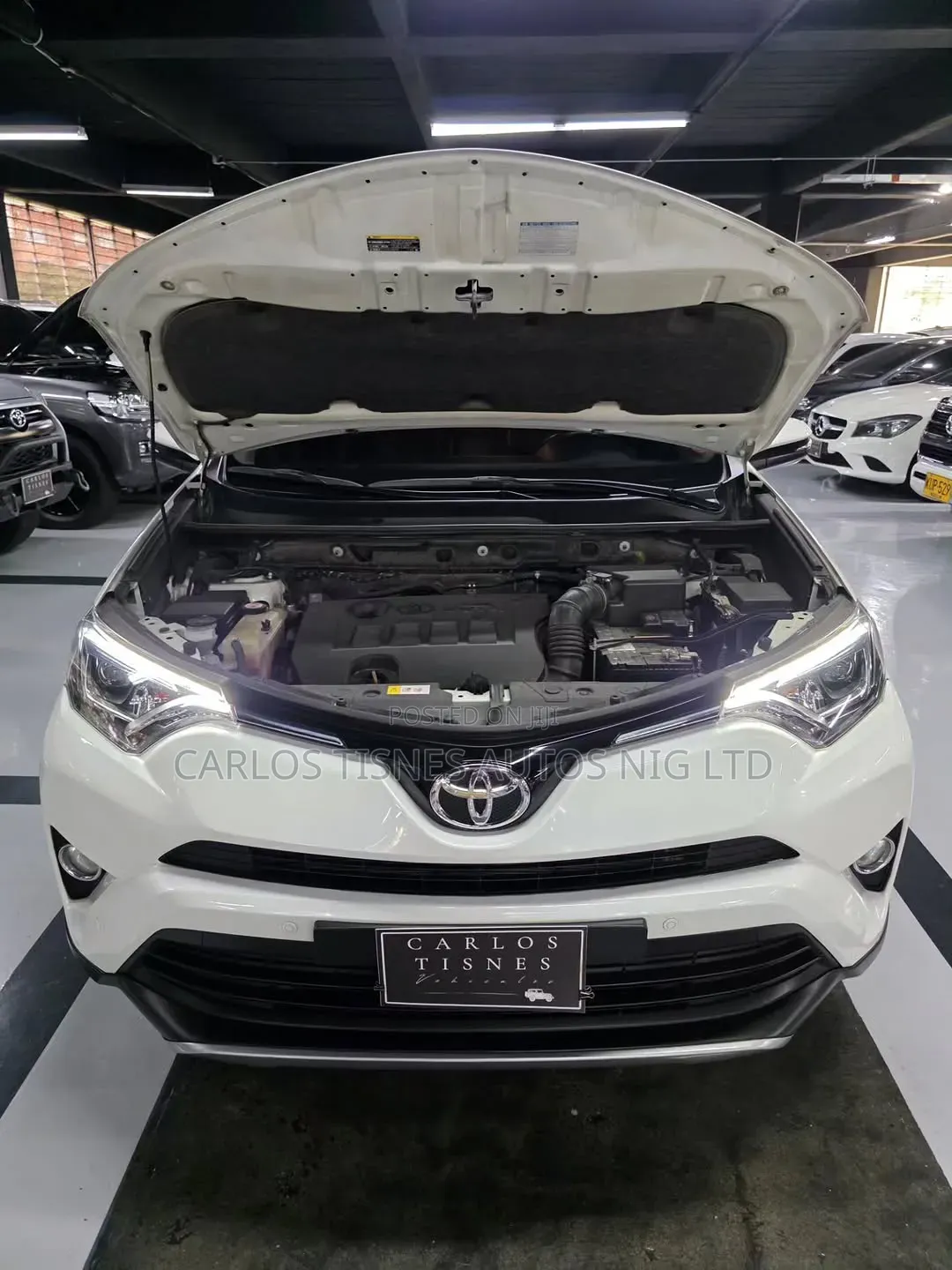 Toyota RAV4 2017 White