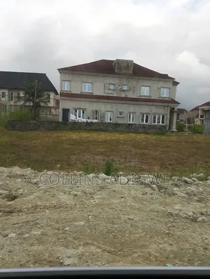 800sqm Corner Peace Land