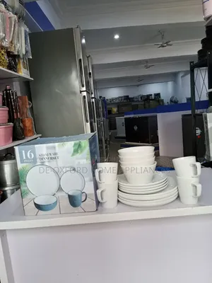 4 X 4 Glass Dinner Set