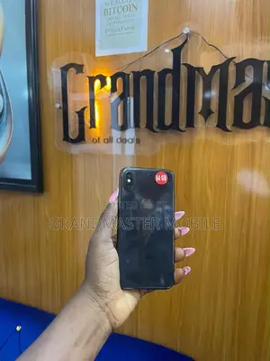 Apple iPhone X 64 GB Black