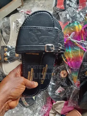 Beautiful Nigerian Made Pam's Slippers – Wholesale