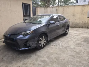 Toyota Corolla S 4dr Sedan (1.8L 4cyl CVT) 2016 Gray