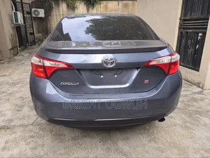 Toyota Corolla S 4dr Sedan (1.8L 4cyl CVT) 2016 Gray