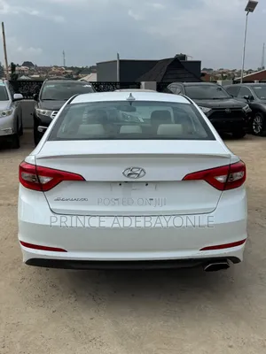 Hyundai Sonata Base Sedan FWD (2.4L 4cyl 6A) 2016 White
