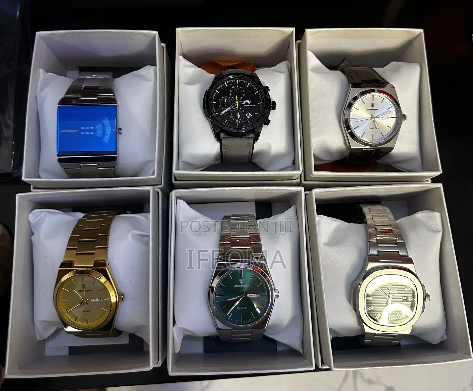 Luxurious Wristwatches 