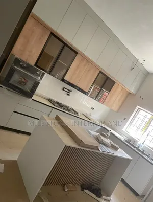 Modern Luxury Fitted Kitchen With Island