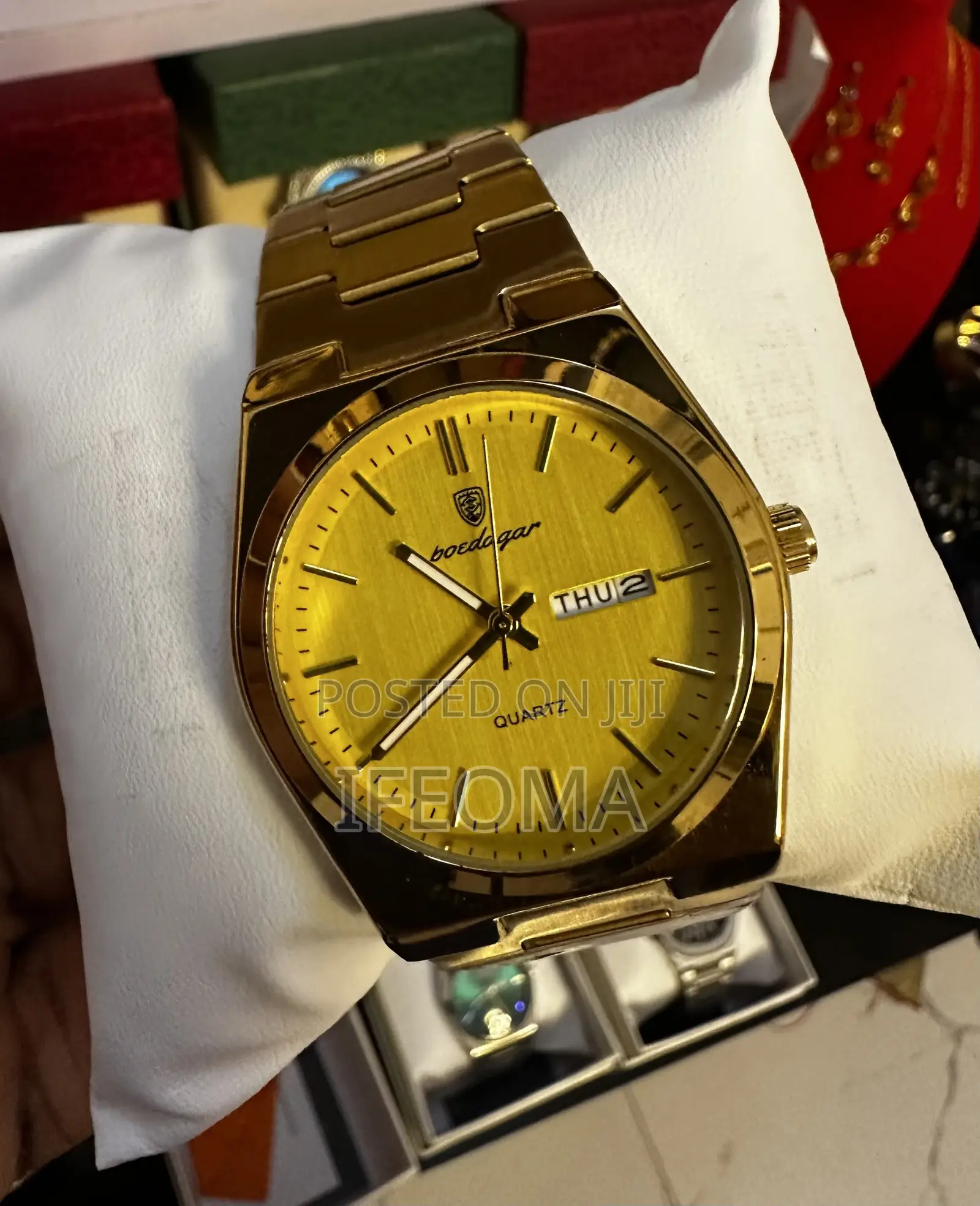 Luxurious Wristwatches 