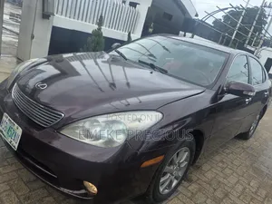 Lexus ES 2002 Red