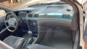 Toyota Camry 2001 White