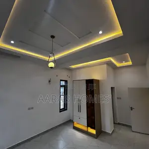 3bdrm Block of Flats in Gwarinpa for rent