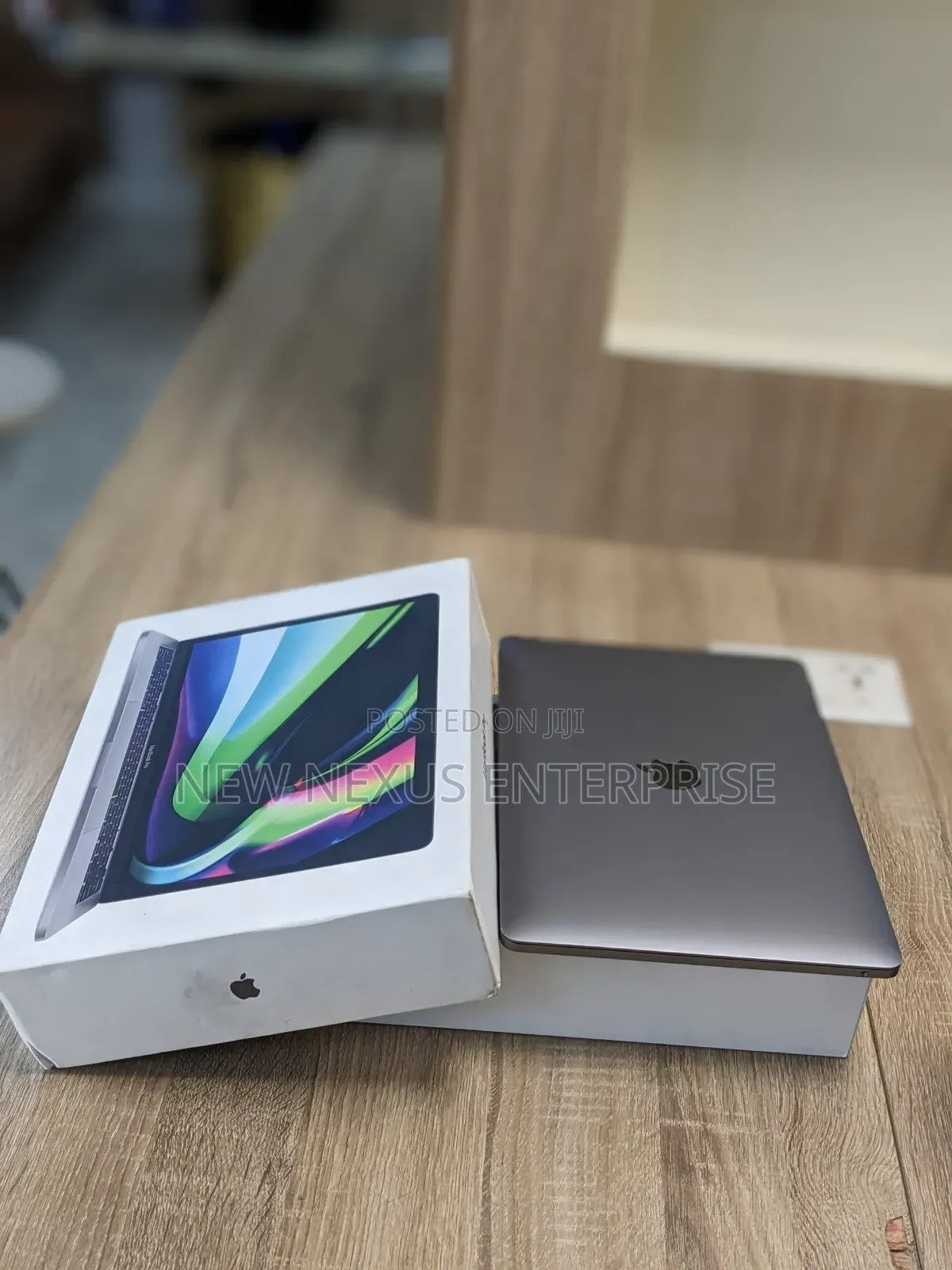 Laptop Apple MacBook Pro 2020 M1 8GB Apple M1 SSD 256GB