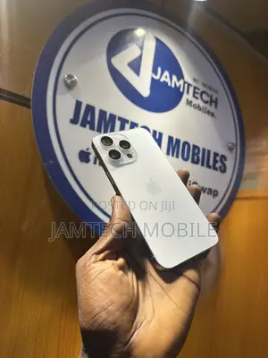 Apple iPhone 15 Pro Max 256 GB White