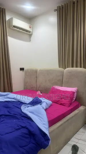 6 X 6 Bed and Bed Frame