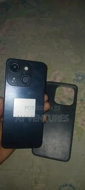 Itel A06 64 GB Black