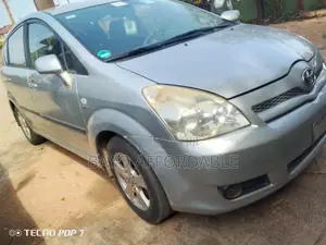 Toyota Corolla Verso 1.8 VVT-i 2008 Silver