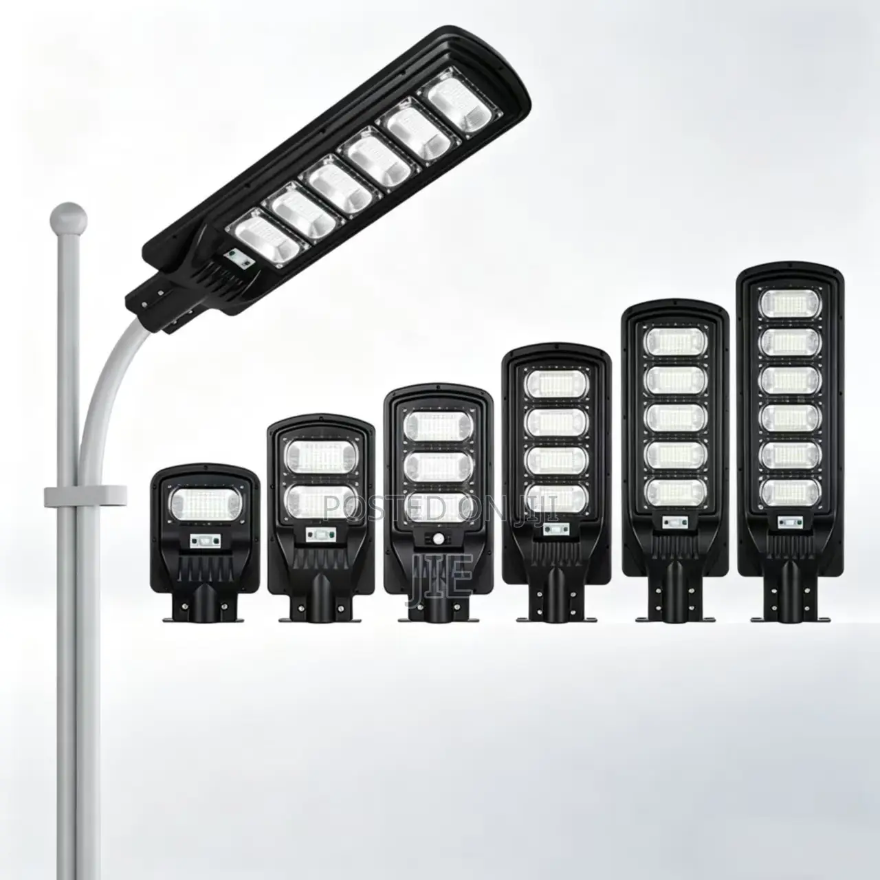 Diamond-Style Solar Street Light (Multiple Specifications)