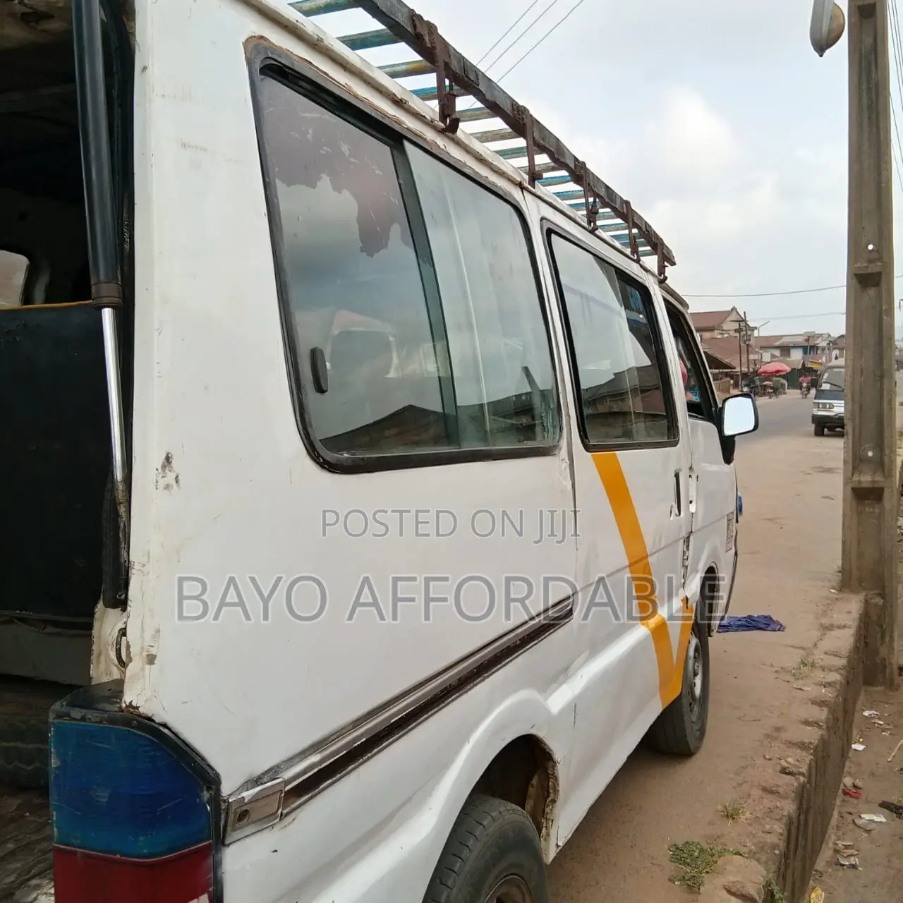 Mazda Bongo 2002 White