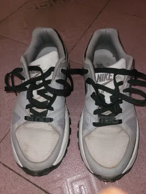 Men's Sneakers Size 45 for Sale