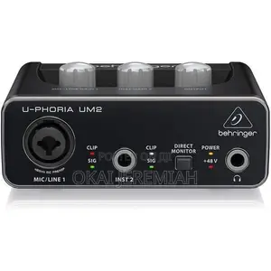 Behringer U-Phoria UM2