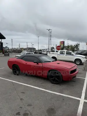 Dodge Challenger SXT 2016 Red