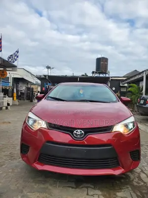 Toyota Corolla S Plus 4dr Sedan (1.8L 4cyl CVT) 2016 Red