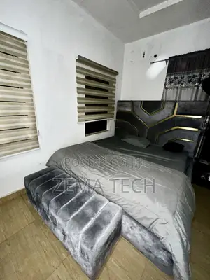 Quality 6x6 Family Padded Bed Frame