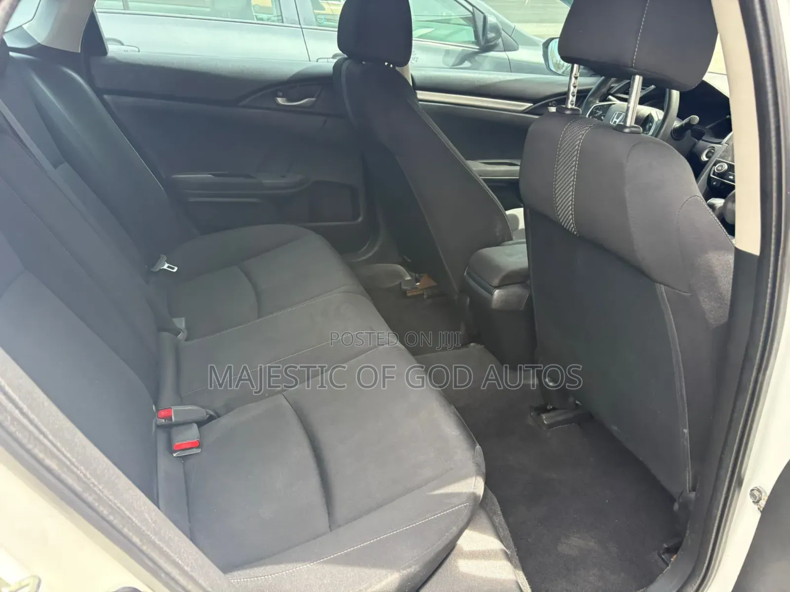 Honda Civic 2018 White