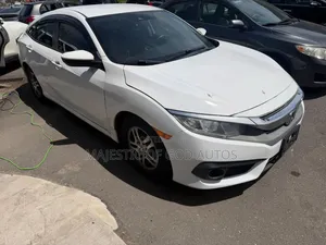 Honda Civic 2018 White