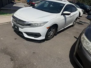 Honda Civic 2018 White