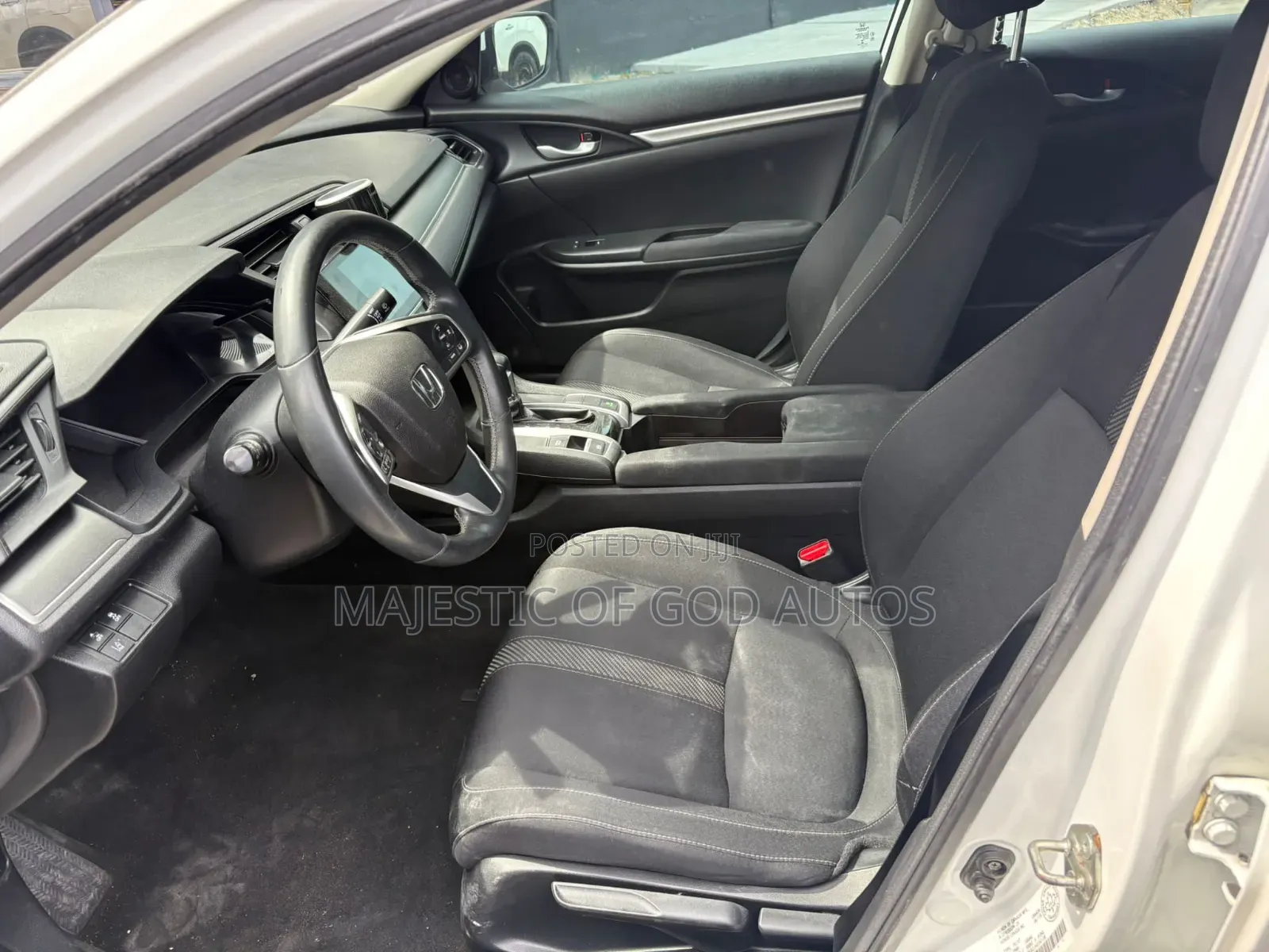 Honda Civic 2018 White