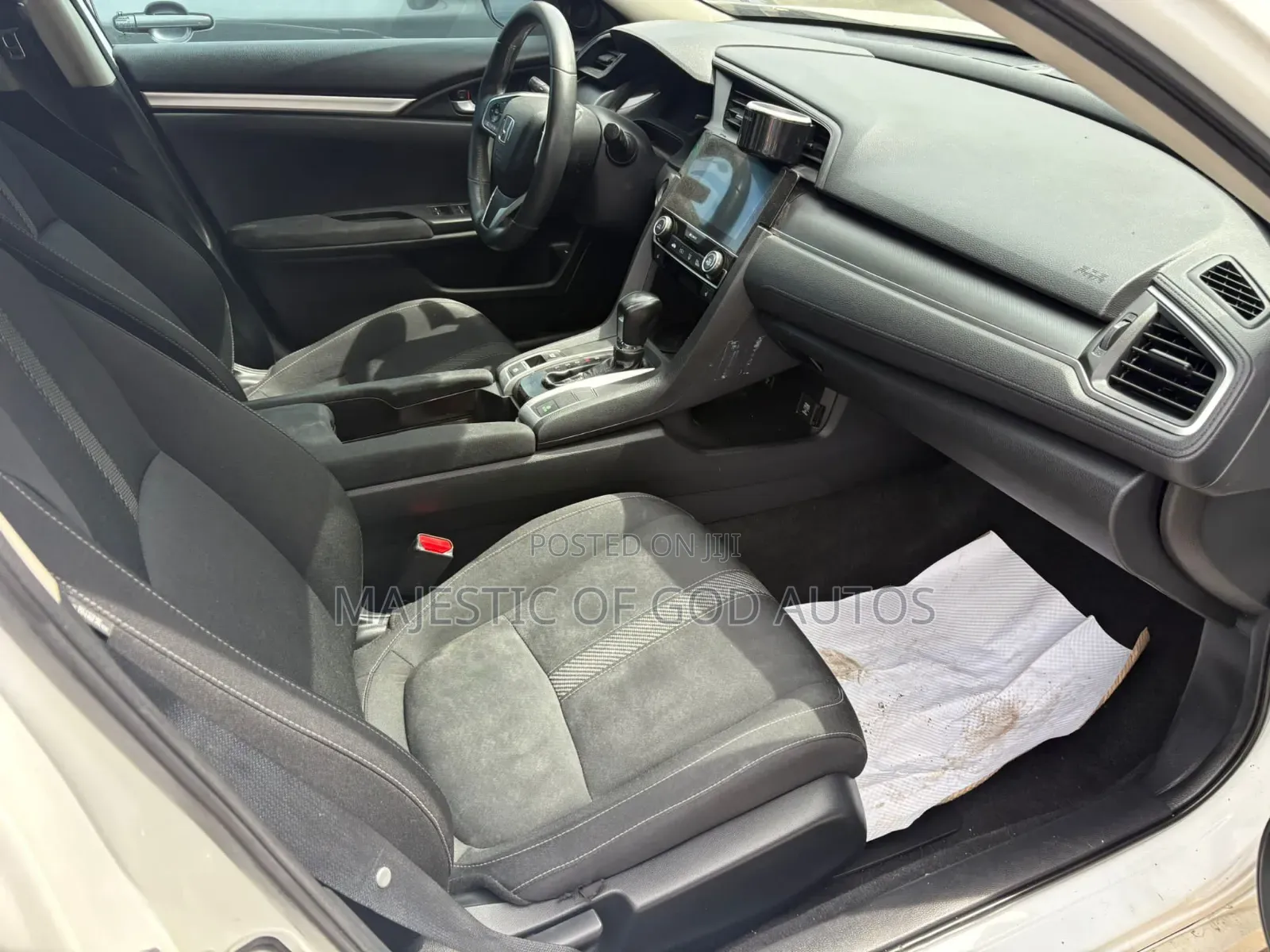 Honda Civic 2018 White