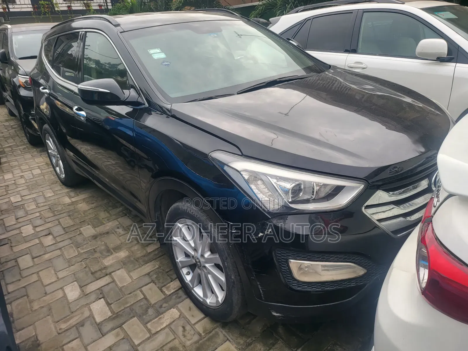 Hyundai Santa Fe 2013 Black