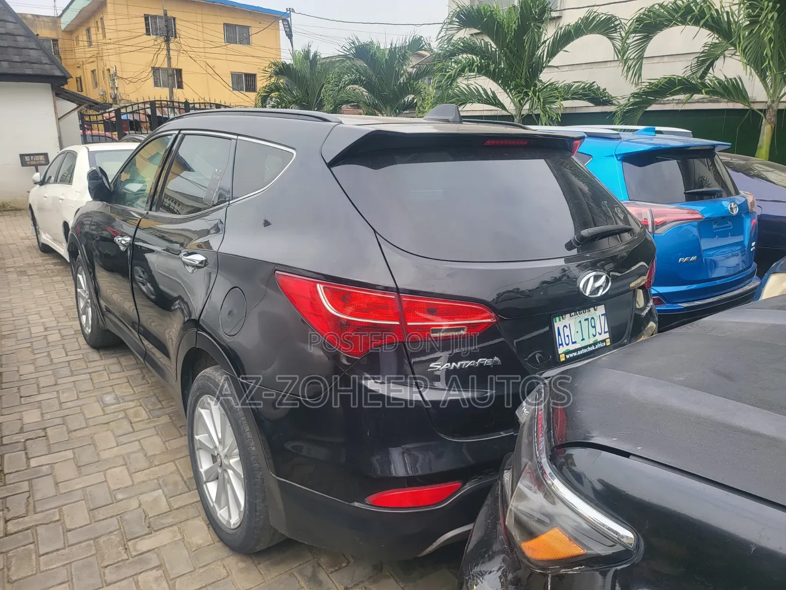 Hyundai Santa Fe 2013 Black