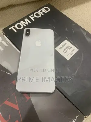 Apple iPhone XS Max 64 GB White