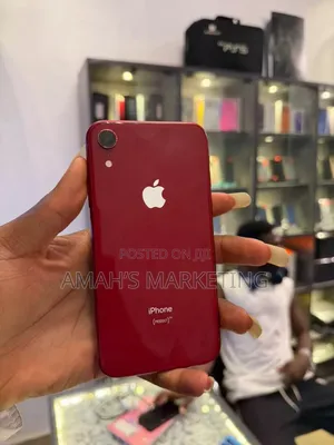 Apple iPhone XR 64 GB Red