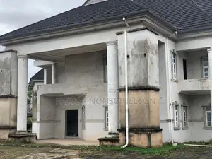 6bdrm Duplex in Area C Layout, Owerri for sale