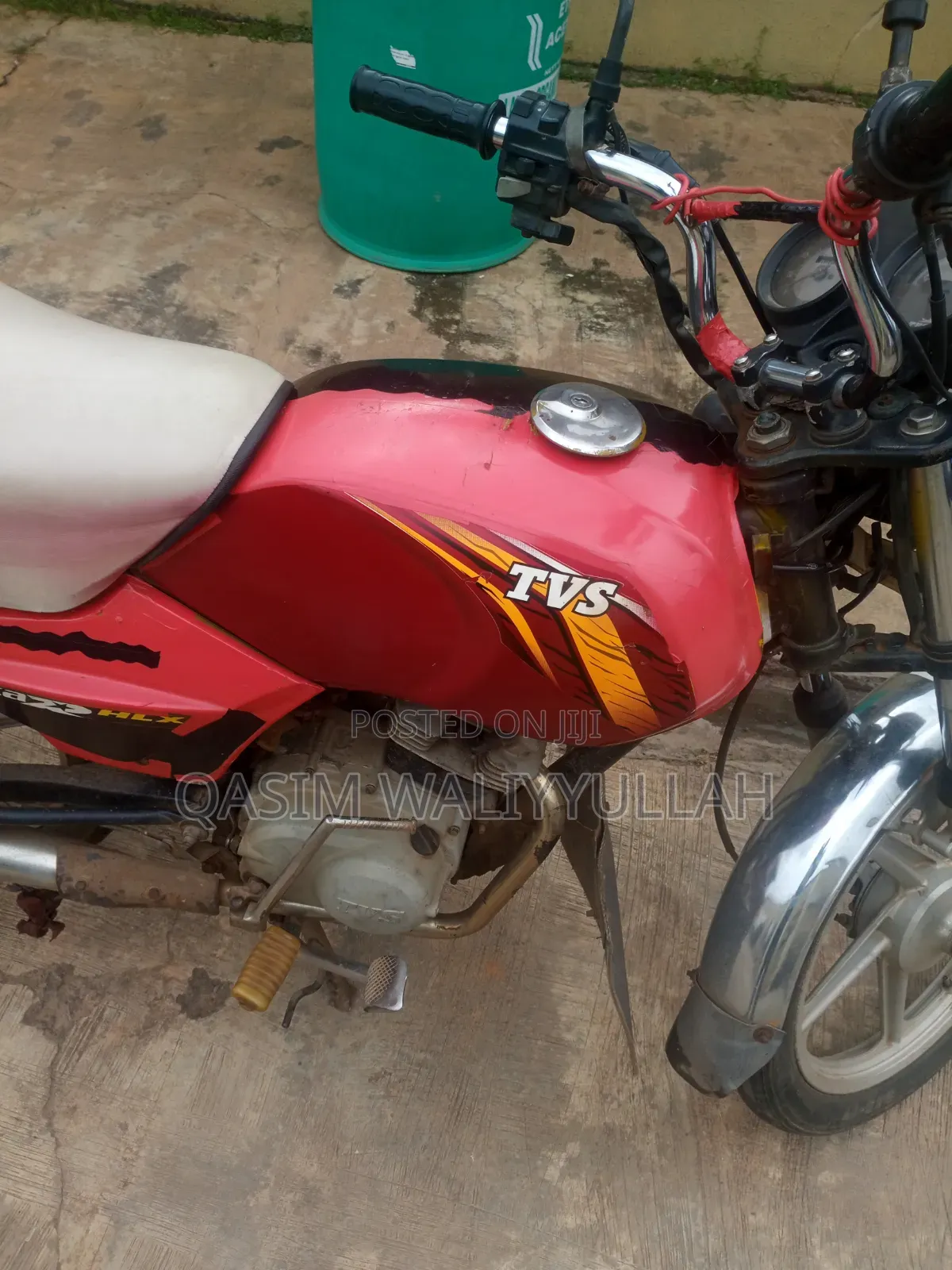 TVS HLX 125 2016 Red