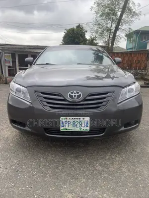Toyota Camry LE 4dr Sedan (2.4L 4cyl 5A) 2008 Gray