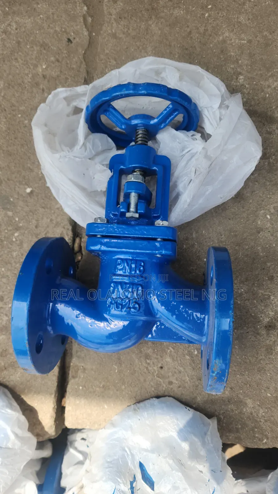 1,1/2" Globe Valve Flange Type