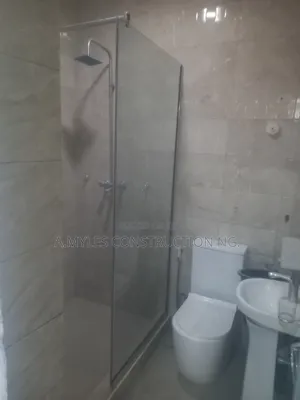 Single Shower Glass