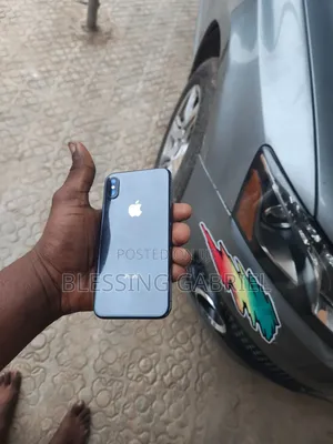 Apple iPhone X 64 GB Black